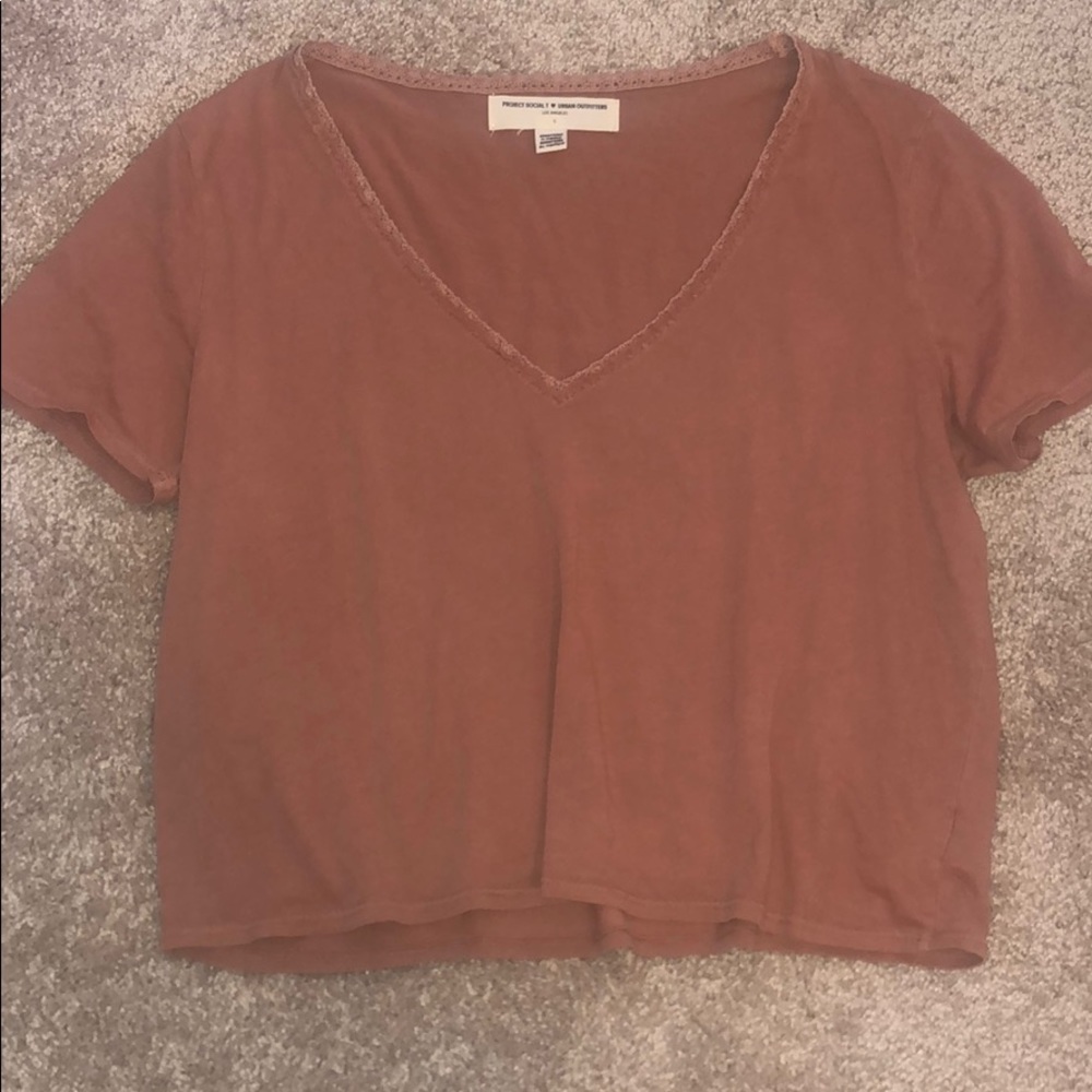 V neck cropped tee